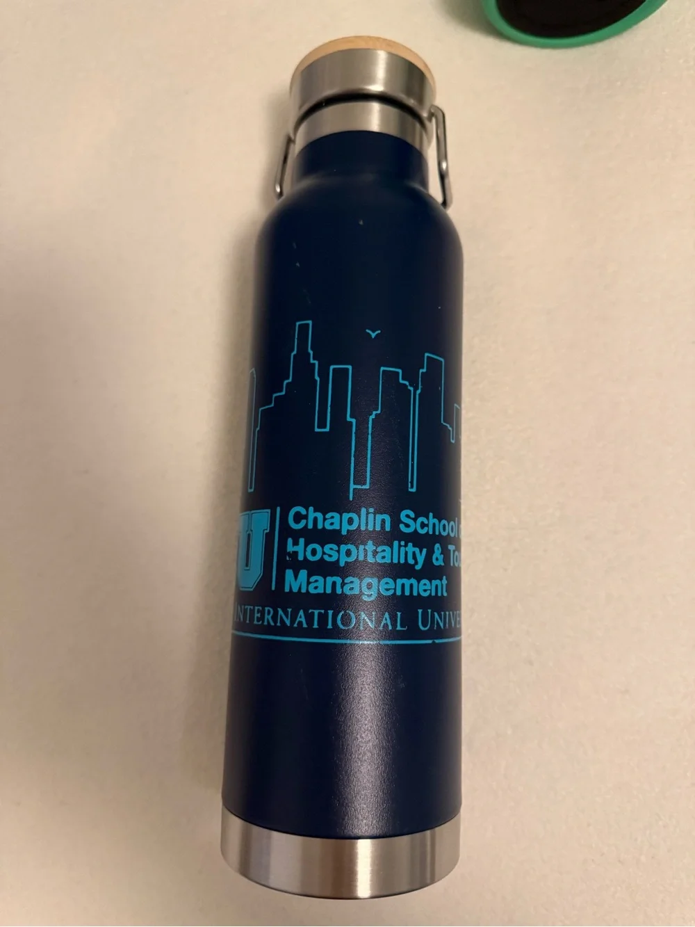 Assorted tumblers/ waterbottles Set in Teal, Navy, White, Green